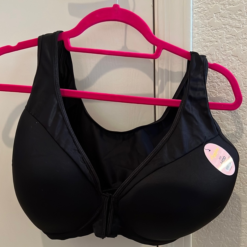 NWT bra